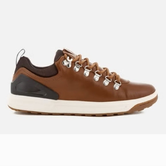 Ralph Lauren Tan Sneakers with Red Accents - Picture 7 of 7